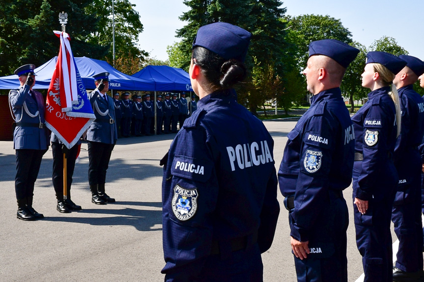 Nowo przyjęci policjanci złożyli ślubowanie