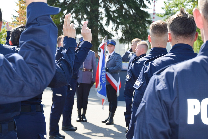 Nowo przyjęci policjanci złożyli ślubowanie