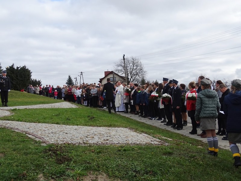 Obchody Święta Niepodległości w Łękach Dukielskich