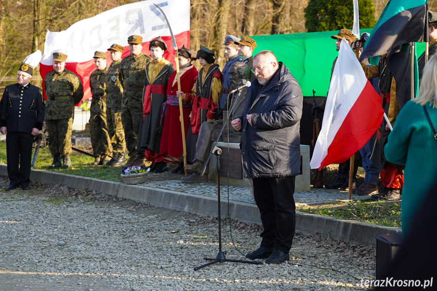 Odsłonięcie pomnika Ignacego Łukasiewicza w Zręcinie