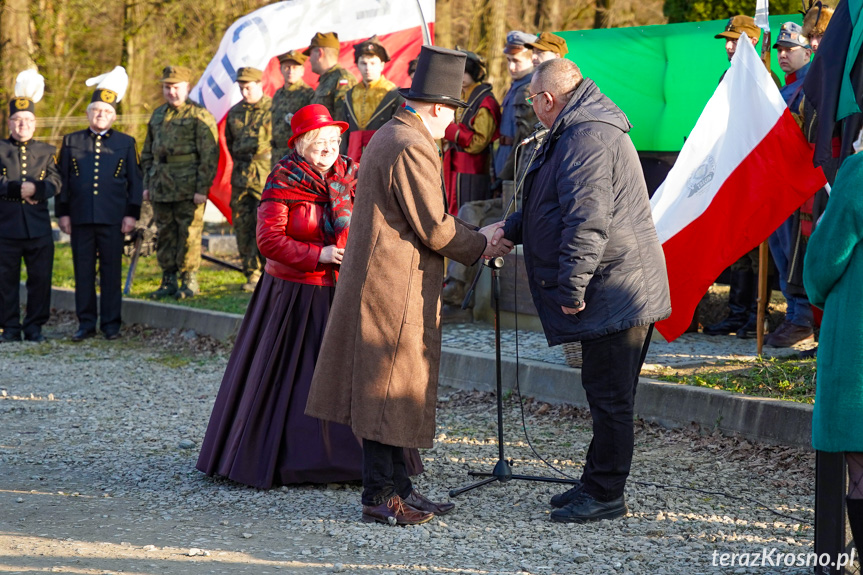 Odsłonięcie pomnika Ignacego Łukasiewicza w Zręcinie