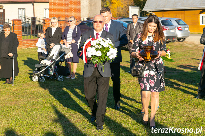 Odsłonięcie pomnika w Niżnej Łące