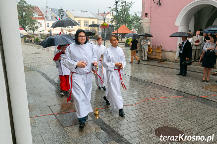 Odsłonięcie tablicy upamiętniającej dr Kamila Bogackiego