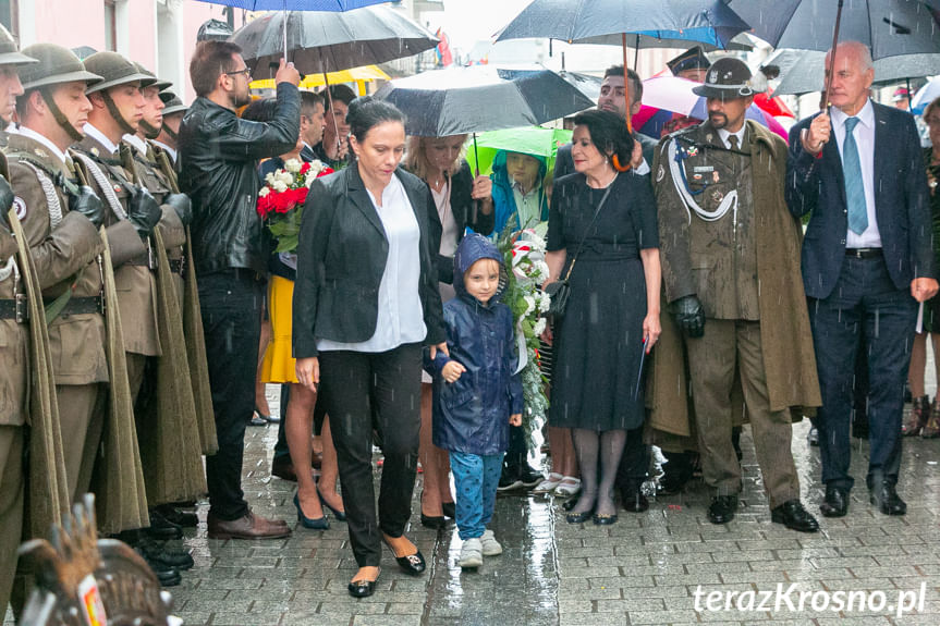 Odsłonięcie tablicy upamiętniającej dr Kamila Bogackiego