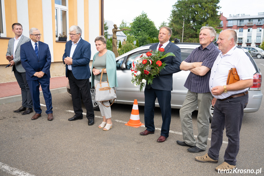 Odsłonięcie tablicy w Korczynie