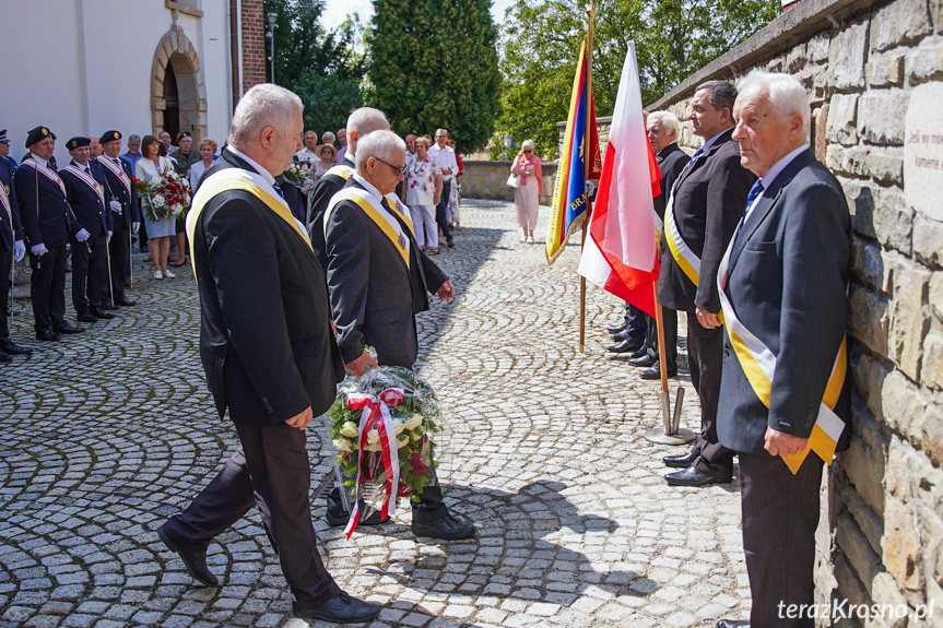 Odsłonięcie tablicy w Krośnie