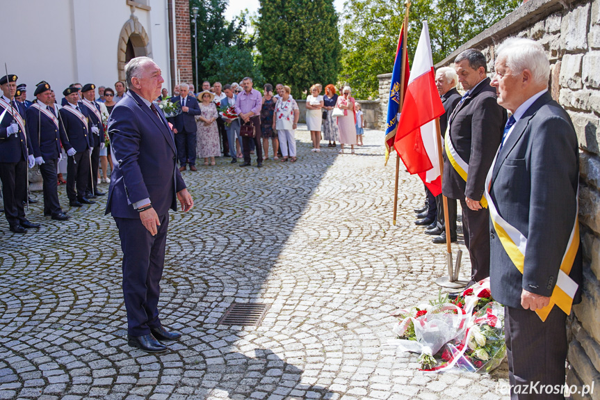 Odsłonięcie tablicy w Krośnie