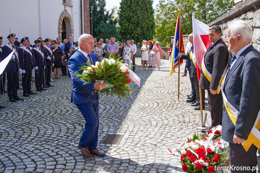 Odsłonięcie tablicy w Krośnie