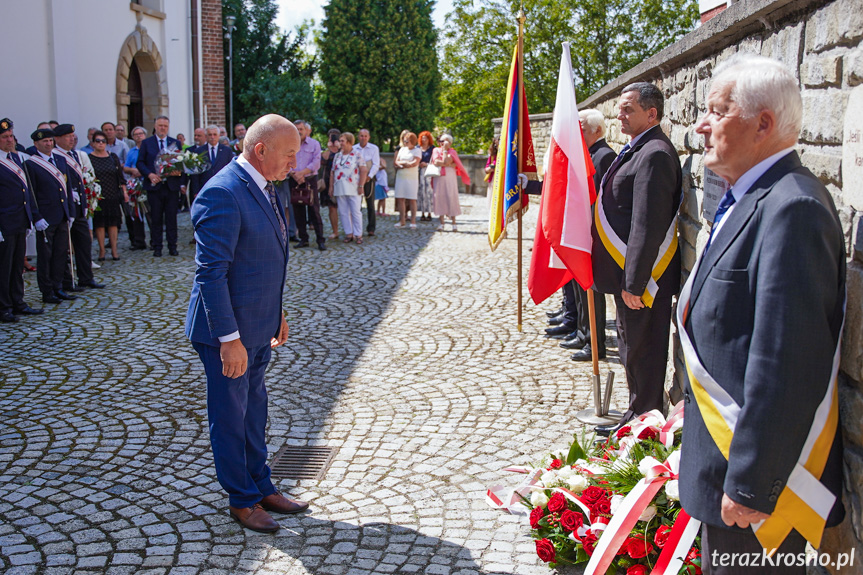 Odsłonięcie tablicy w Krośnie