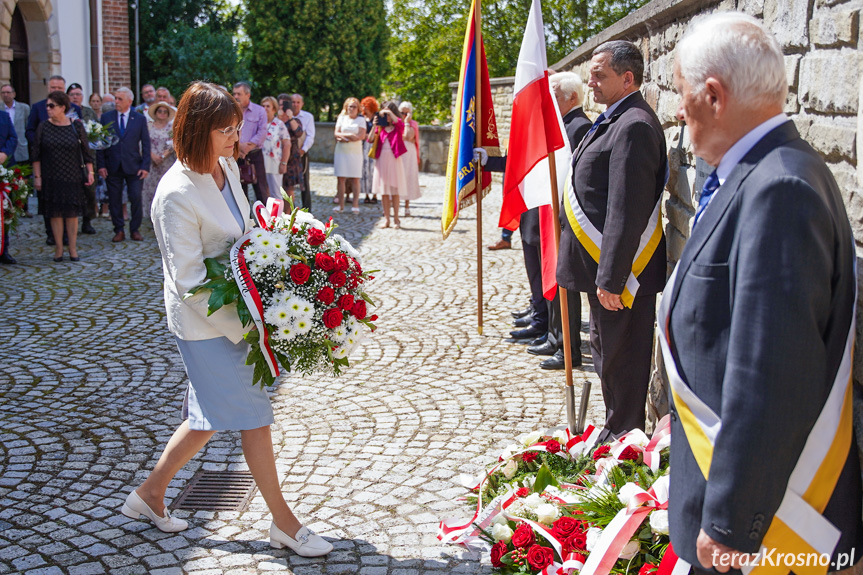 Odsłonięcie tablicy w Krośnie