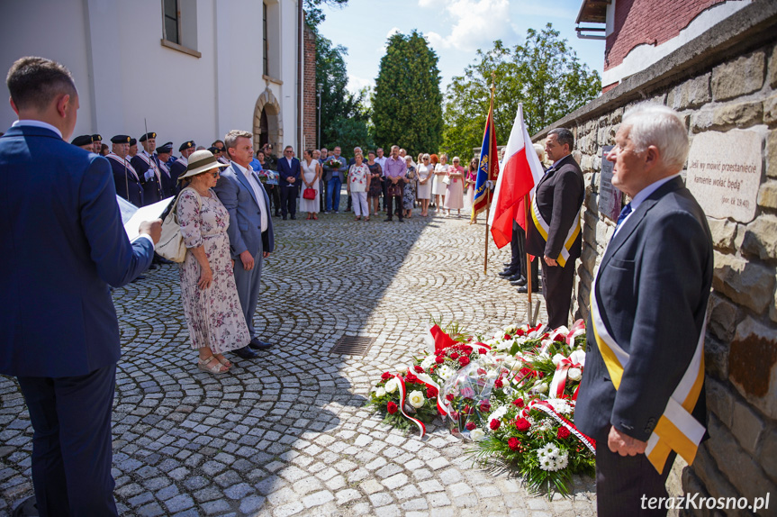 Odsłonięcie tablicy w Krośnie