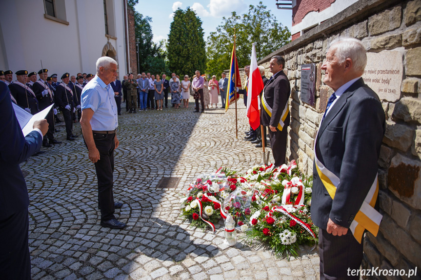 Odsłonięcie tablicy w Krośnie