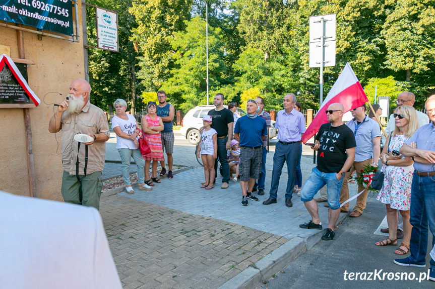 Odsłonięcie tablicy w Krośnie