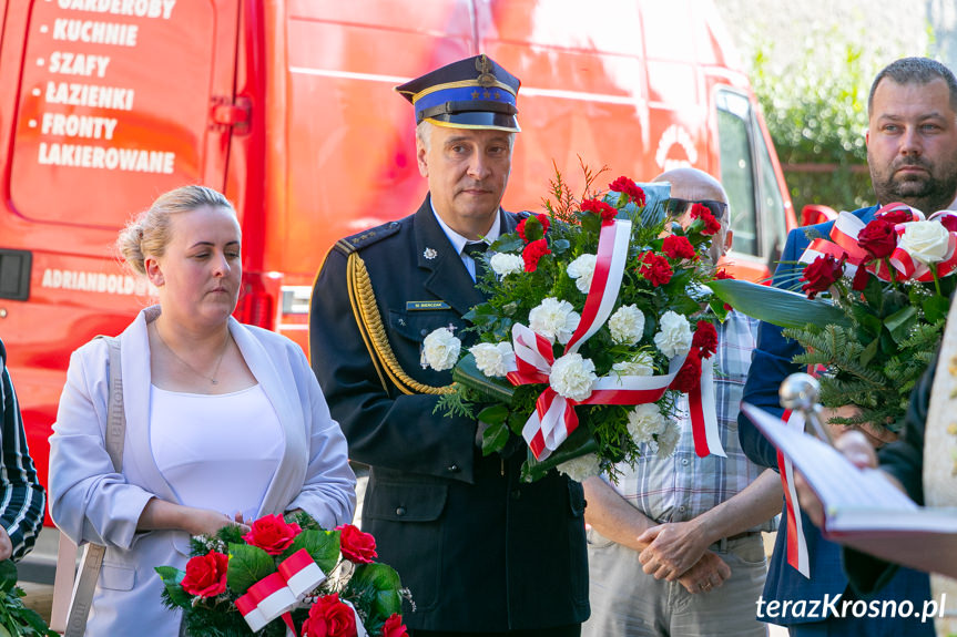 Odsłonięcie tablicy w Krośnie