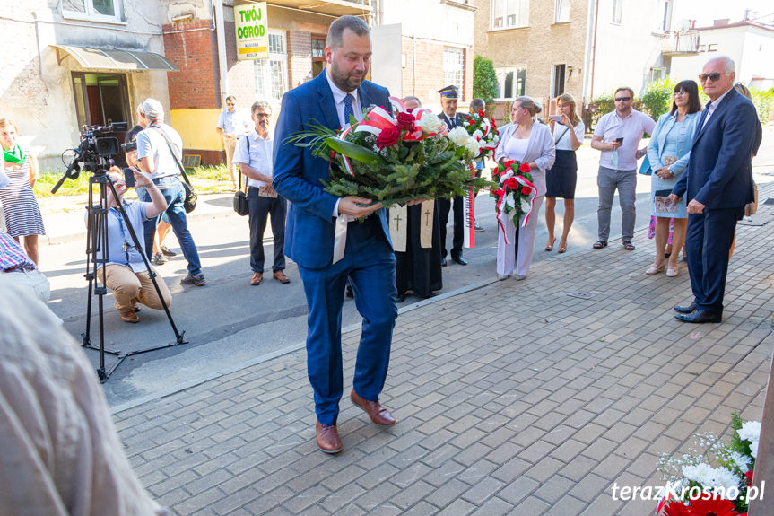 Odsłonięcie tablicy w Krośnie