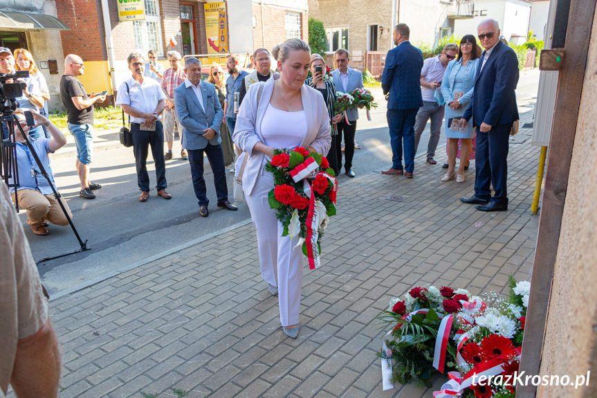 Odsłonięcie tablicy w Krośnie