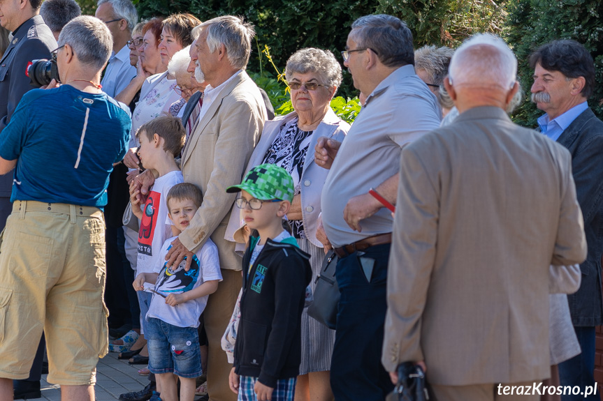 Odsłonięcie tablicy w Świerzowej Polskiej