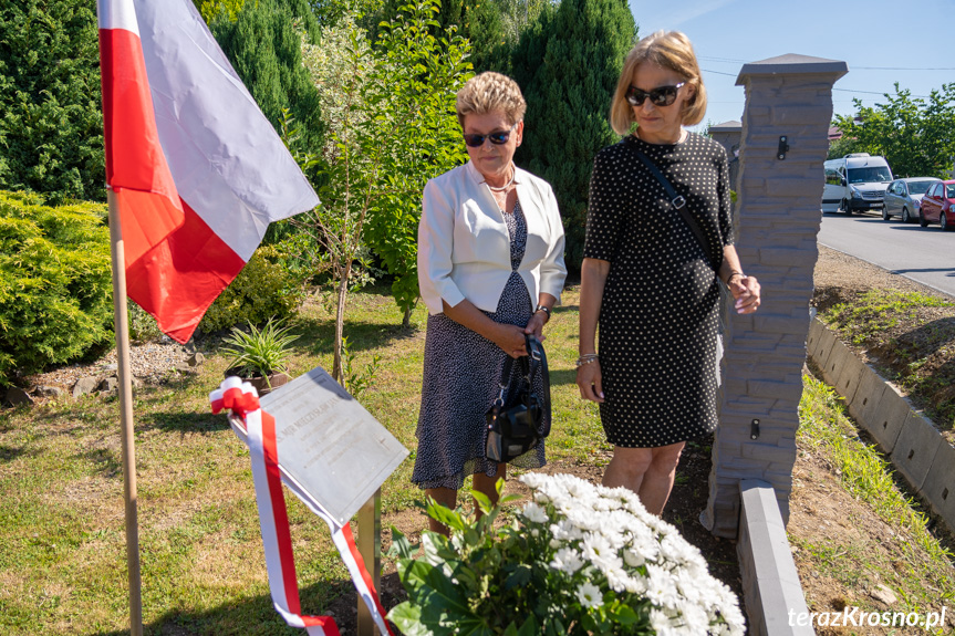 Odsłonięcie tablicy w Świerzowej Polskiej