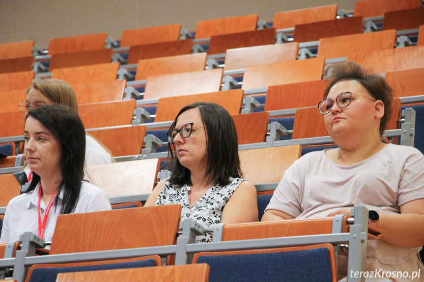 Ogólnopolska konferencja w PANS