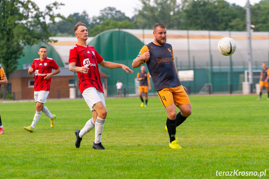 OKS Markiewicza Krosno - Przełom Besko 1:4