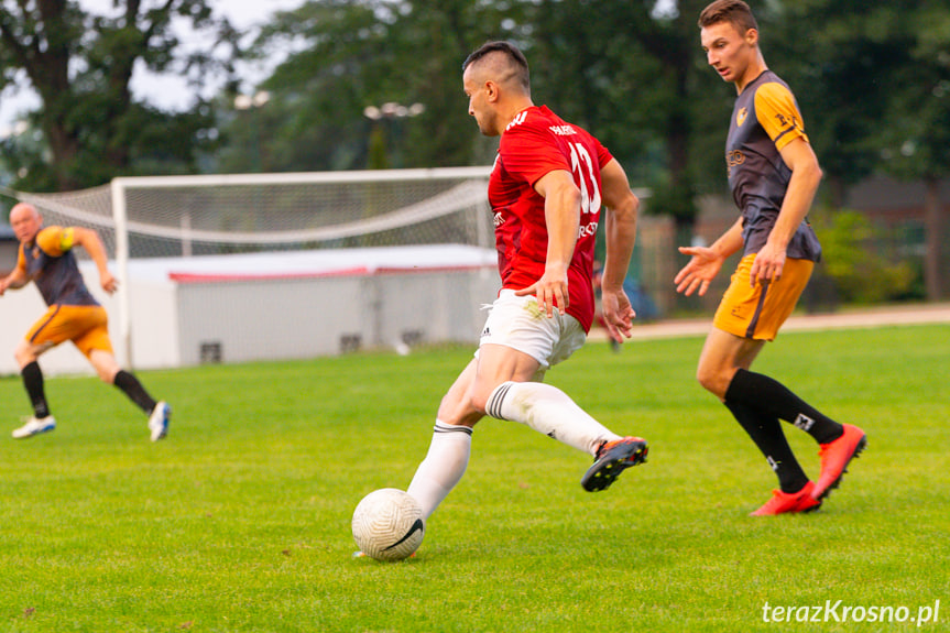 OKS Markiewicza Krosno - Przełom Besko 1:4