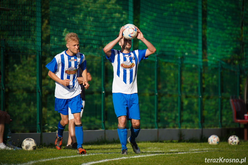 Orzeł Faliszówka - LKS Głowienka 0:1