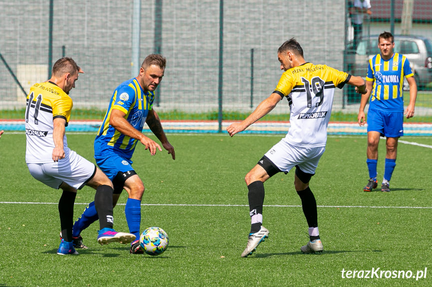 Orzeł Faliszówka - Ostoja Kołaczyce 0:0