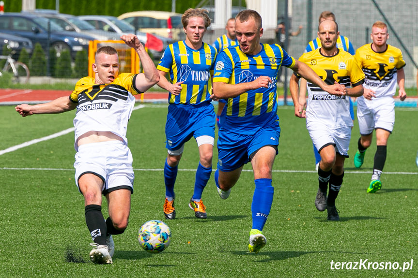 Orzeł Faliszówka - Ostoja Kołaczyce 0:0