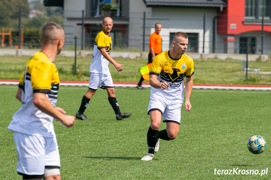 Orzeł Faliszówka - Ostoja Kołaczyce 0:0