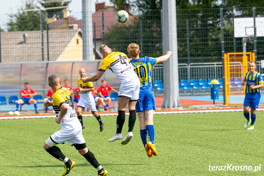 Orzeł Faliszówka - Ostoja Kołaczyce 0:0