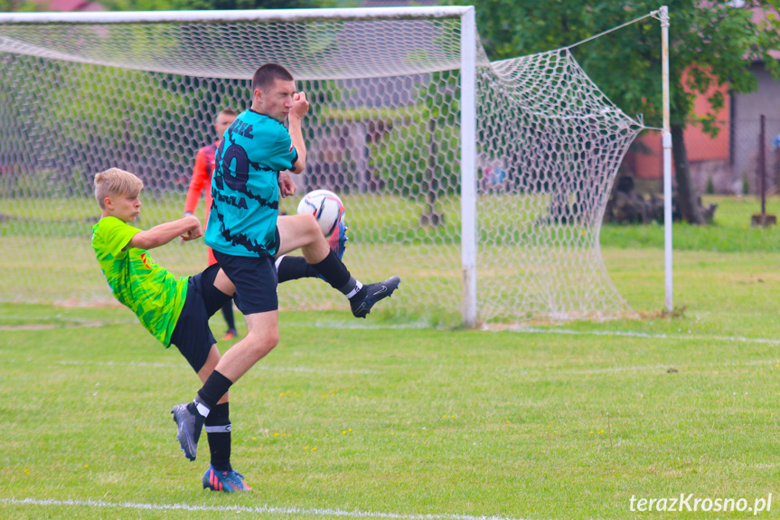 Orzeł Milcza - Zorza Łęki Dukielskie 8-1 