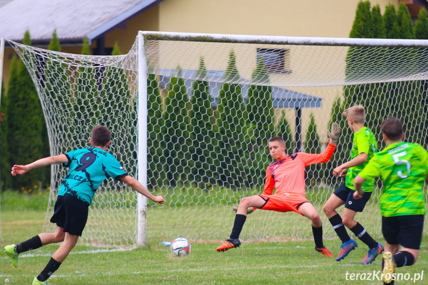 Orzeł Milcza - Zorza Łęki Dukielskie 8-1 