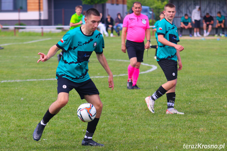 Orzeł Milcza - Zorza Łęki Dukielskie 8-1 