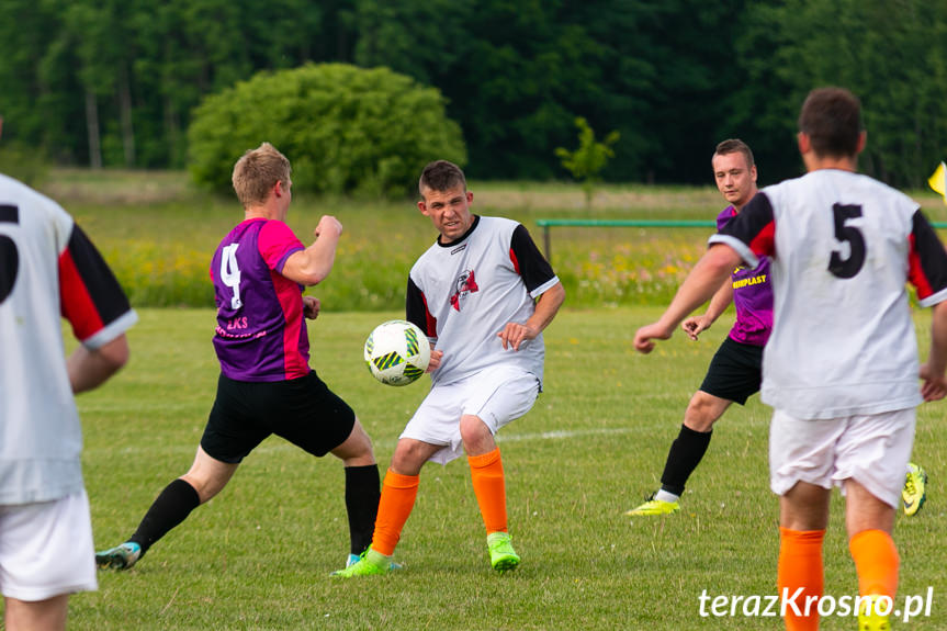 Orzeł Pustyny - LKS Lubatowa 3:6