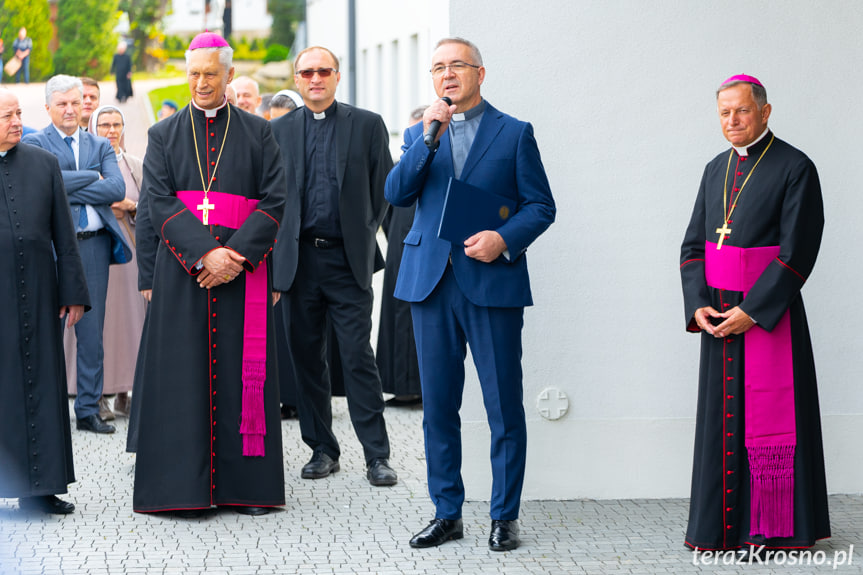 Otwarcie Centrum Pracy z Młodzieżą w Miejscu Piastowym