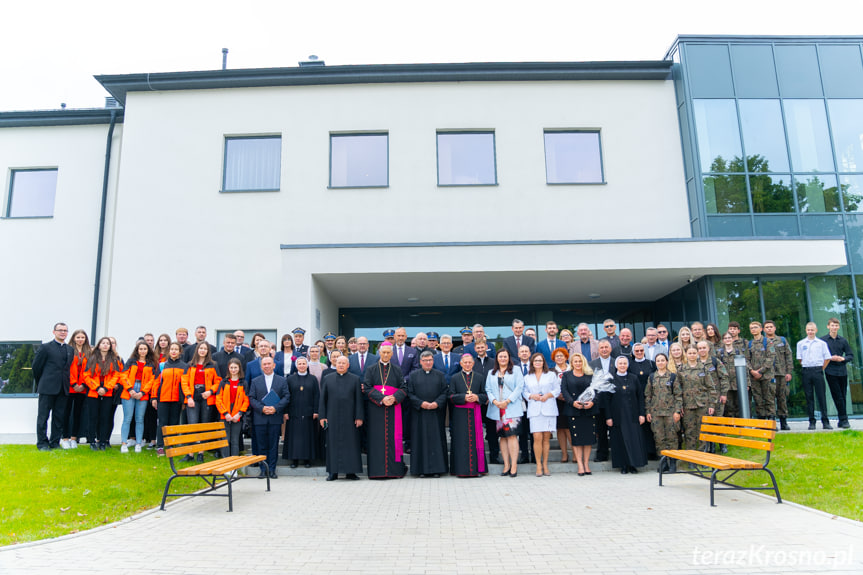 Otwarcie Centrum Pracy z Młodzieżą w Miejscu Piastowym