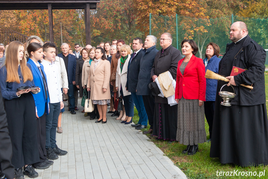 Otwarcie nowego skrzydła SP w Długiem