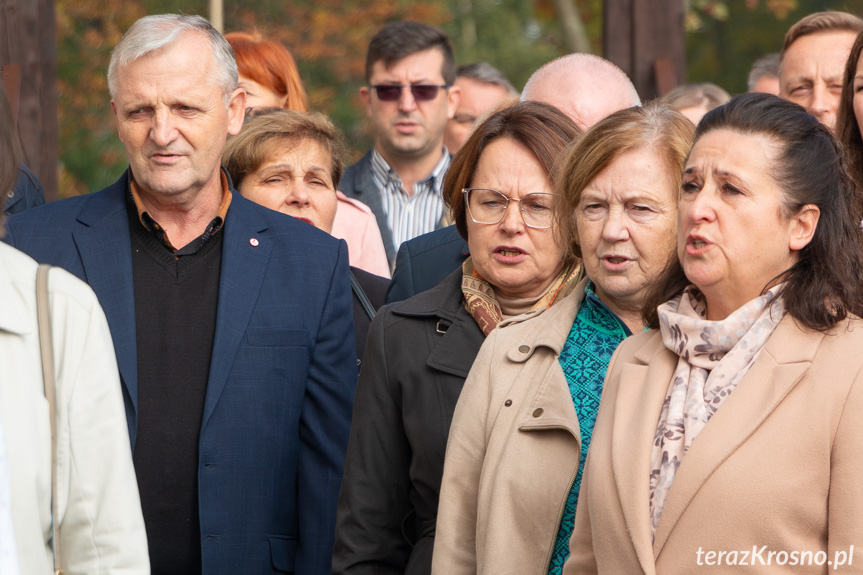 Otwarcie nowego skrzydła SP w Długiem