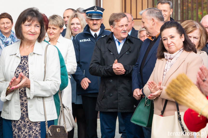 Otwarcie nowego skrzydła SP w Długiem