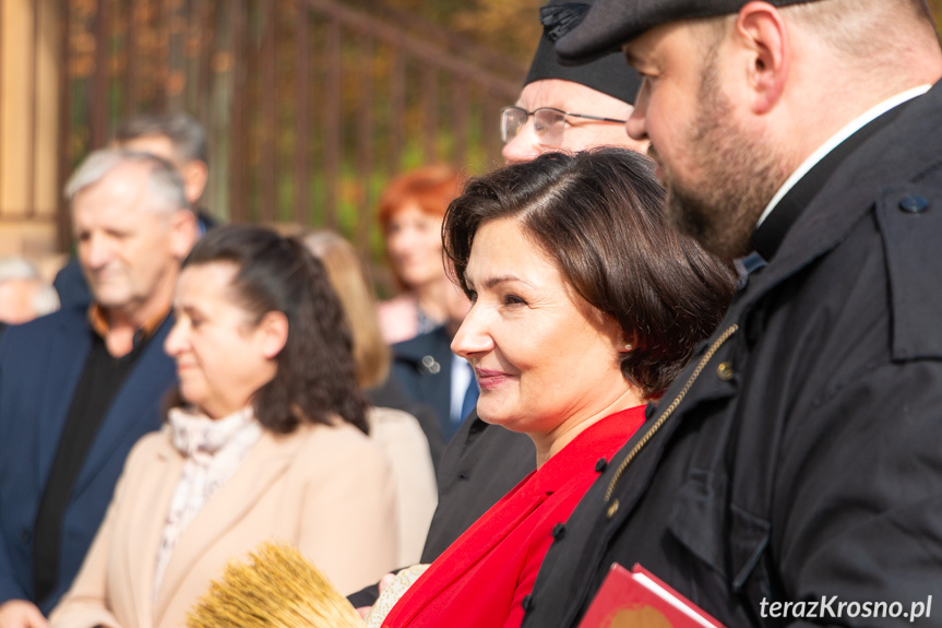 Otwarcie nowego skrzydła SP w Długiem