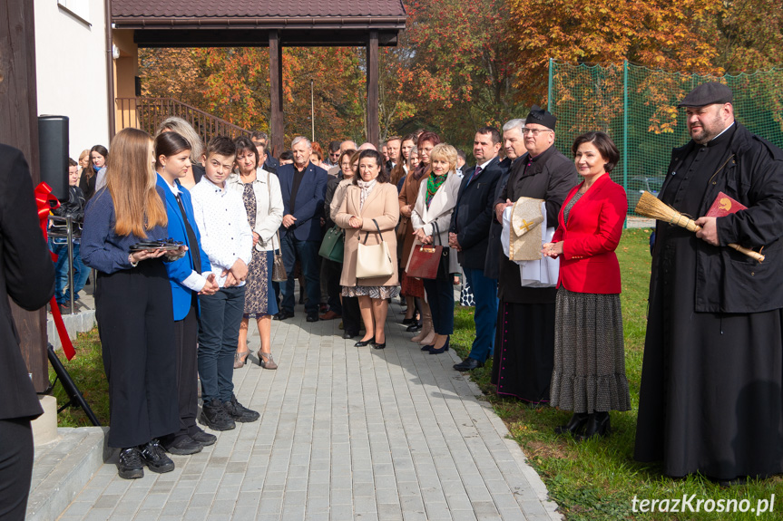 Otwarcie nowego skrzydła SP w Długiem