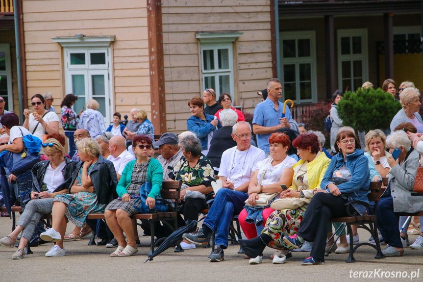 Otwarcie Pory Zdrojowej- Iwonickich Wspomnień Czar