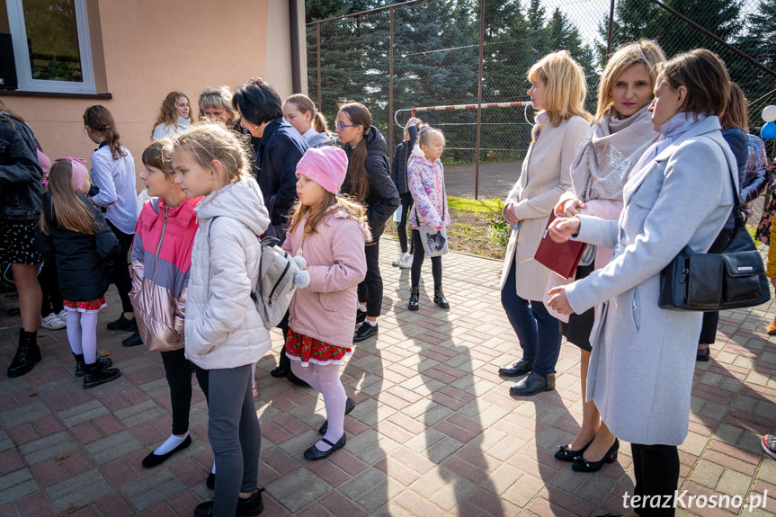 Otwarcie przebudowanej szkoły w Dobieszynie