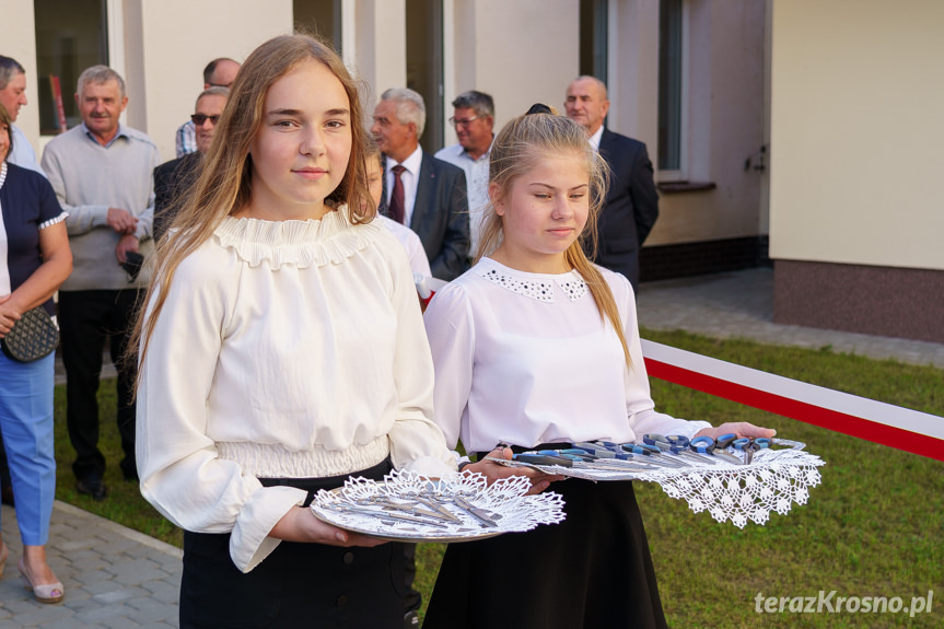 Otwarcie sali gimnastycznej w Łękach Strzyżowskich