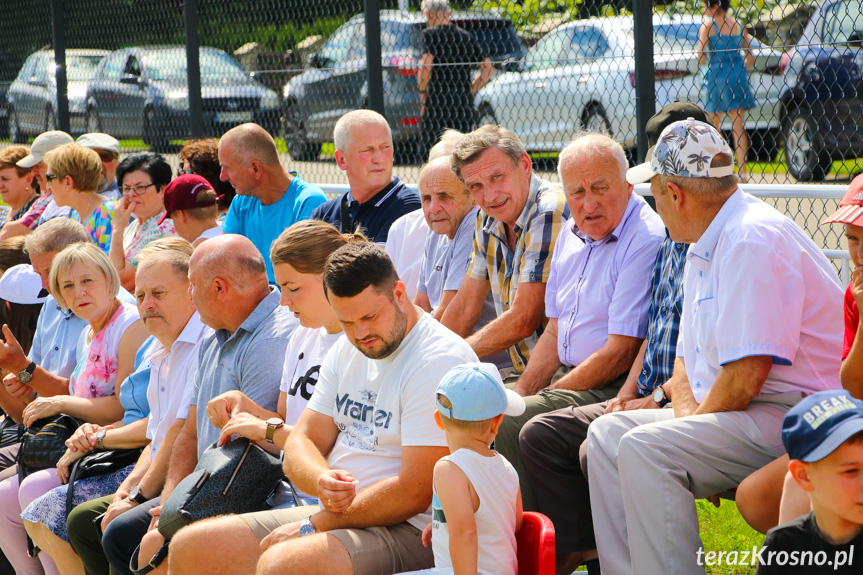 Otwarcie stadionu piłkarskiego w Klimkówce