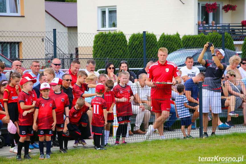 Otwarcie stadionu piłkarskiego w Klimkówce