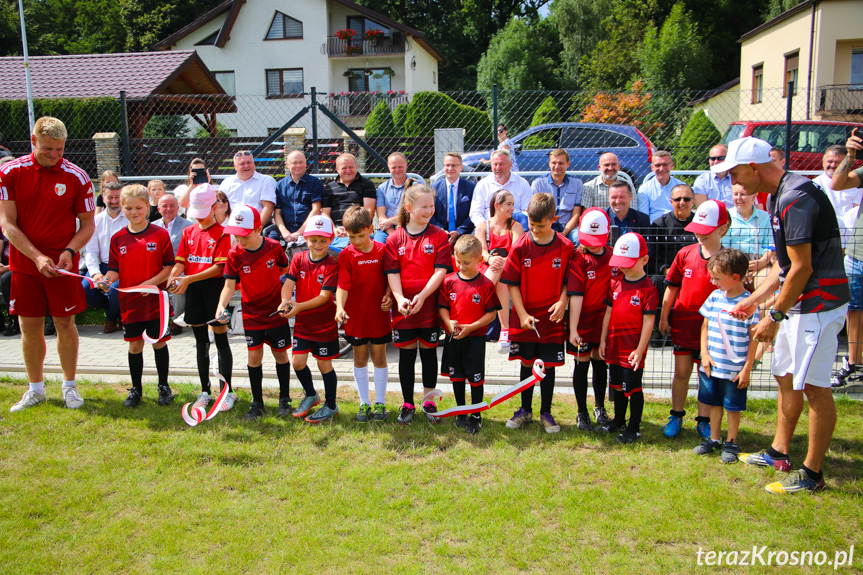 Otwarcie stadionu piłkarskiego w Klimkówce