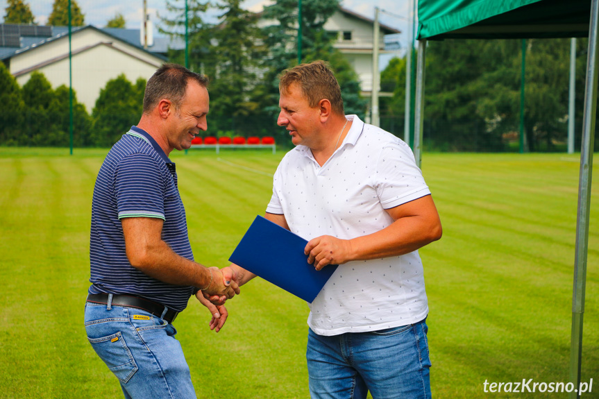 Otwarcie stadionu piłkarskiego w Klimkówce