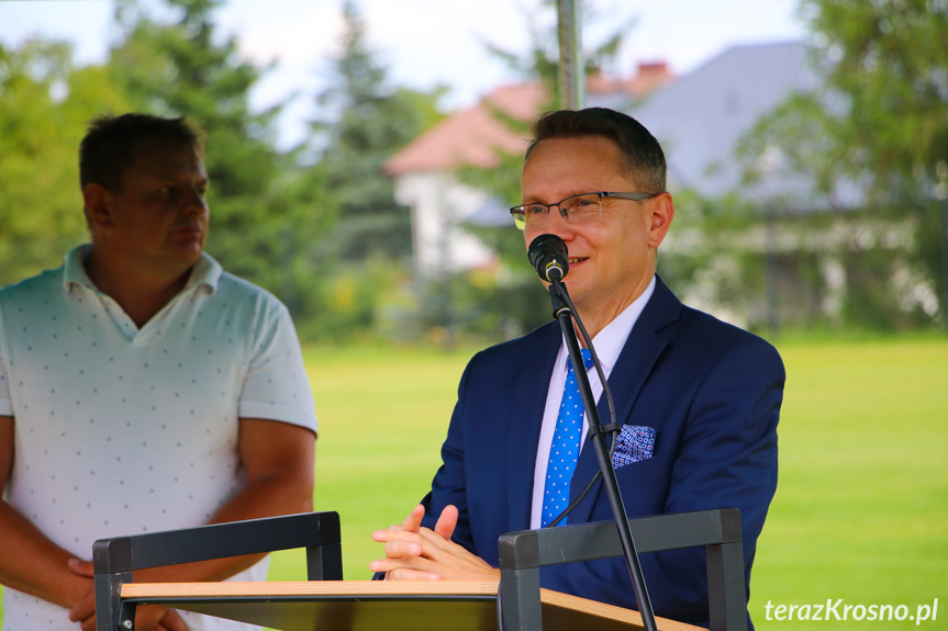 Otwarcie stadionu piłkarskiego w Klimkówce