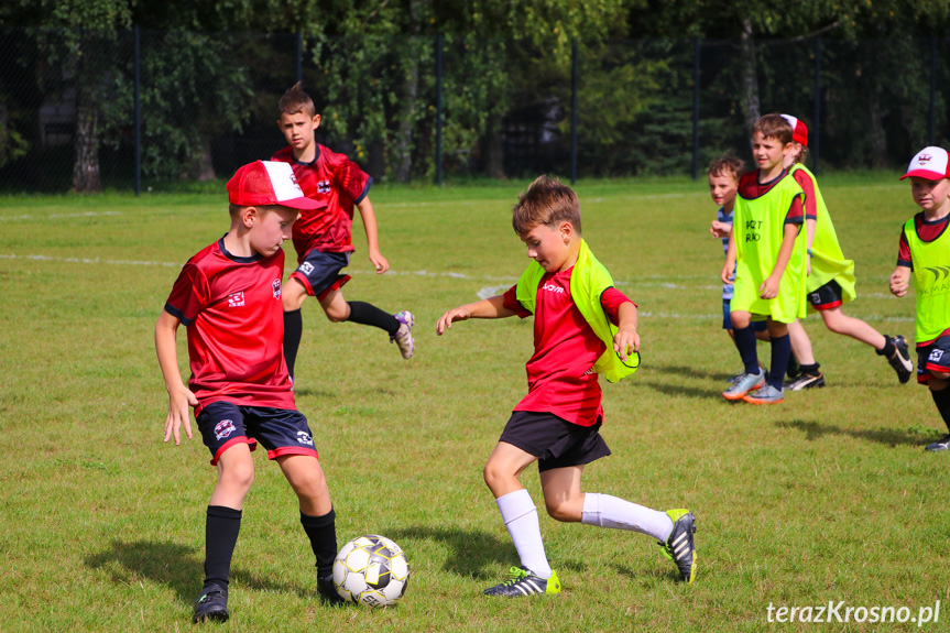 Otwarcie stadionu piłkarskiego w Klimkówce